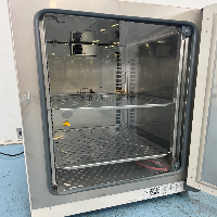 Thermo Heratherm Incubator image 3